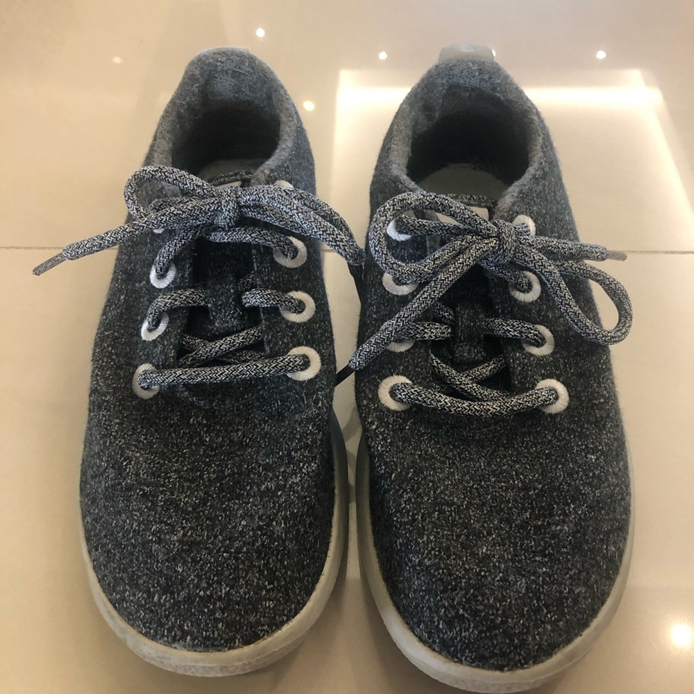 Allbirds women’s wool runners in natural grey